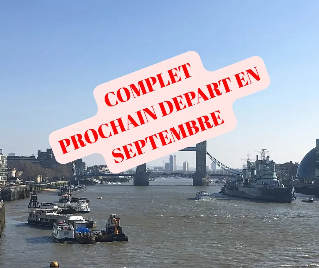 ROAD TRIP MOTO TOWER BRIDGE LONDRES