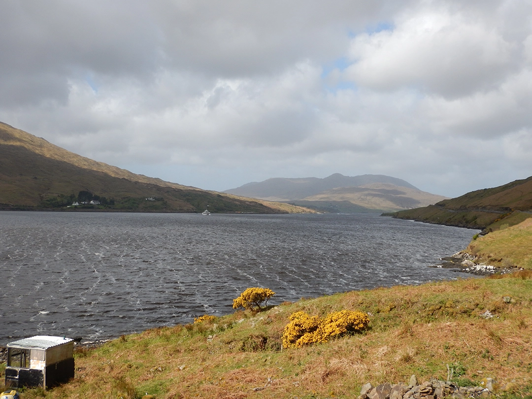 irlande-motoroosttrip-mer-montagne