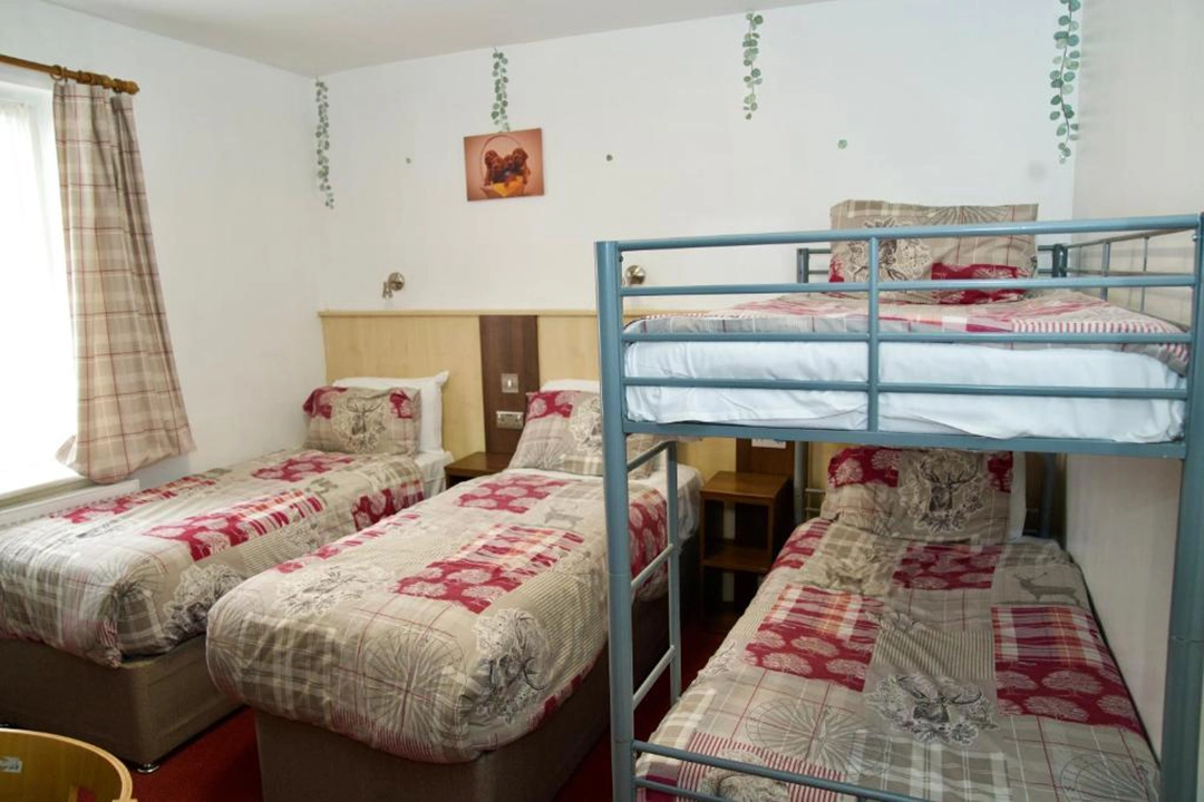 moto-roots-trip-hotel-chanbre-4